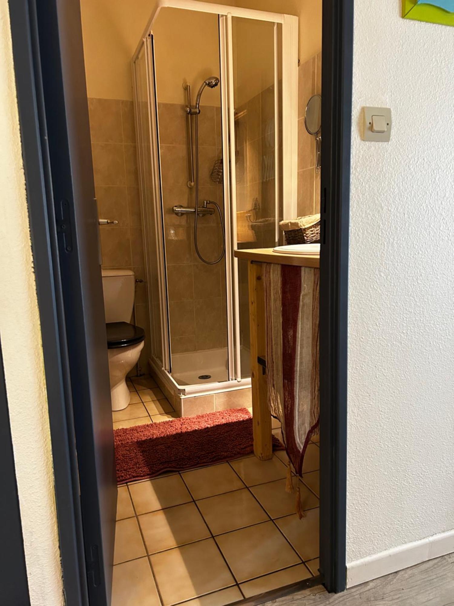 Le Gast, Vaumeilh Bagian luar foto
